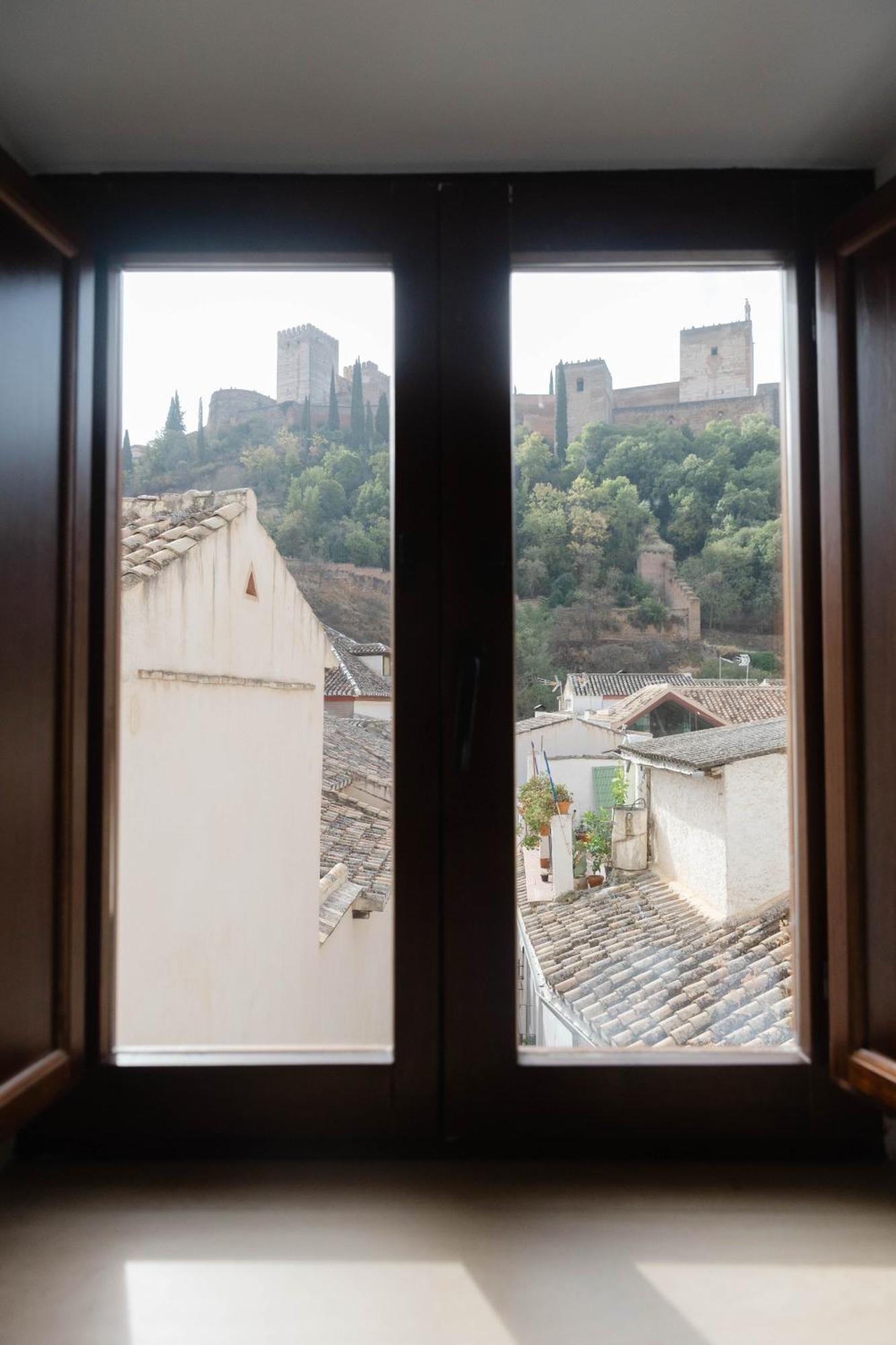 Apartamento Duplex Con Vista A La Alhambra Granada Eksteriør billede