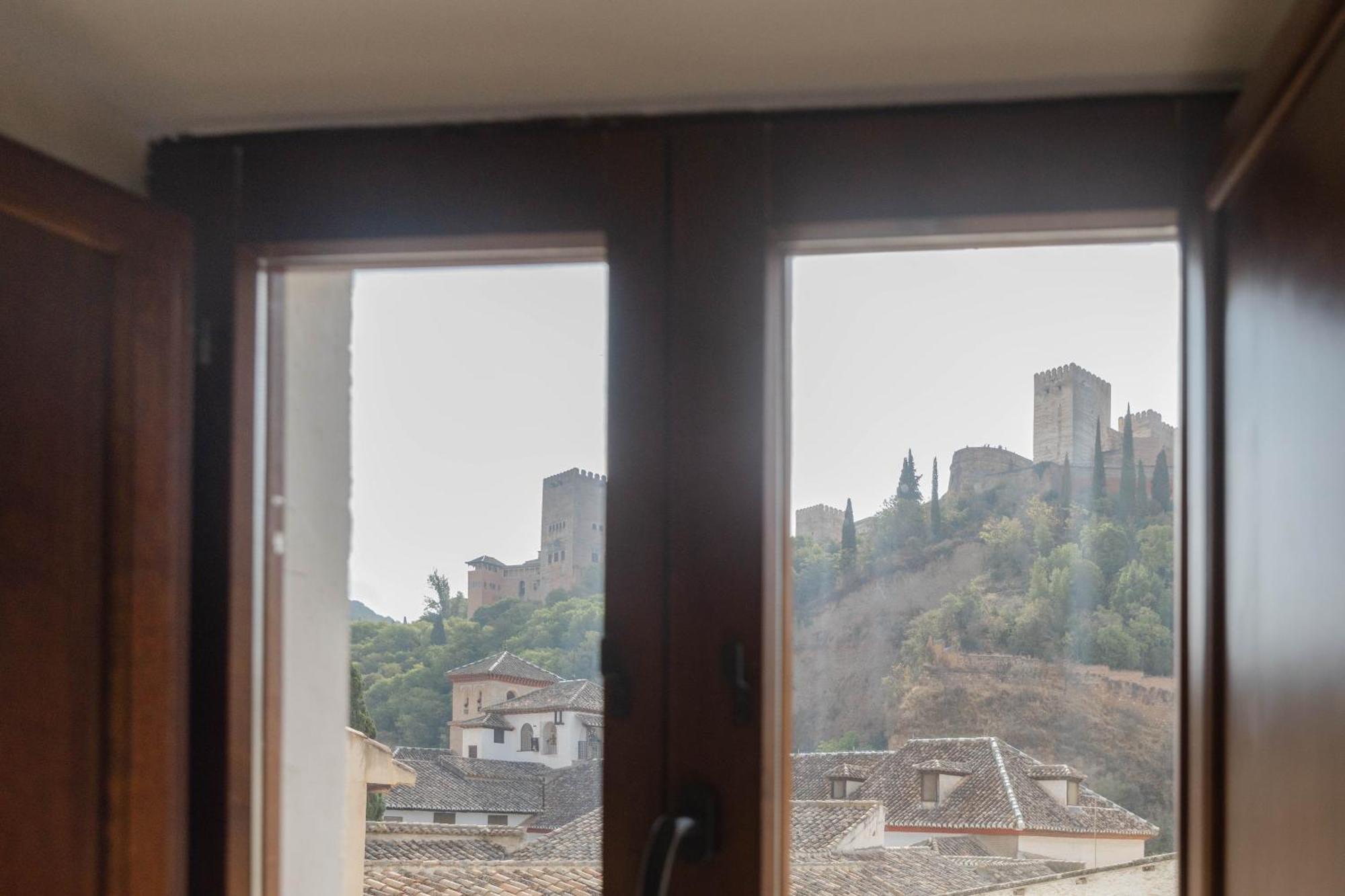Apartamento Duplex Con Vista A La Alhambra Granada Eksteriør billede